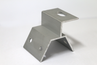 Roof attachment bracket