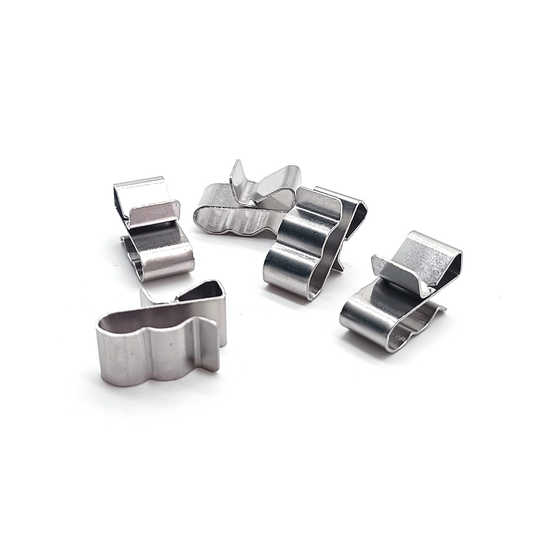 Assorted solar cable clips, reference shapes rather than package quantities
